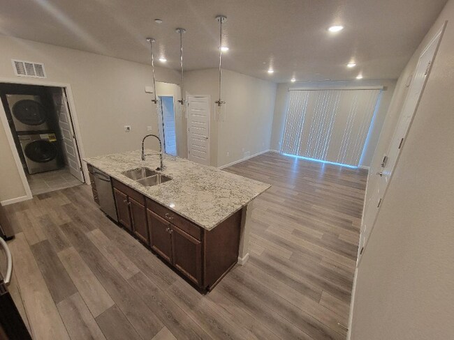Building Photo - 3760 Presidio Point