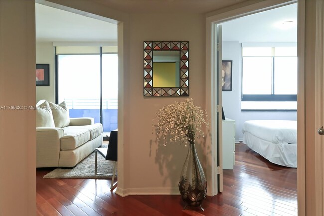 Foto del edificio - 1330 West Ave