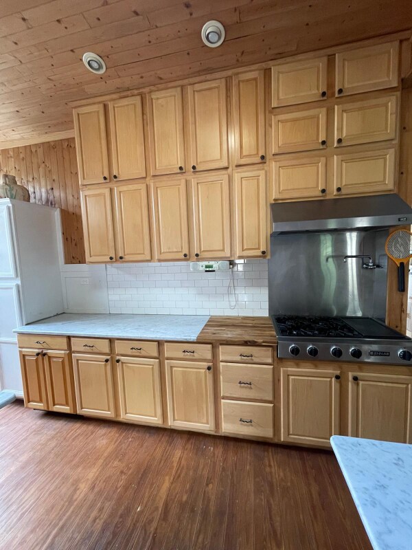 Foto del edificio - 36407 Fir Dr