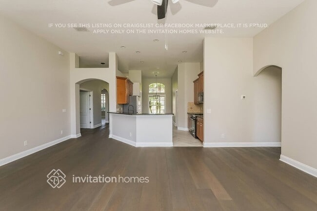 Foto del edificio - 16317 Bridgewalk Dr