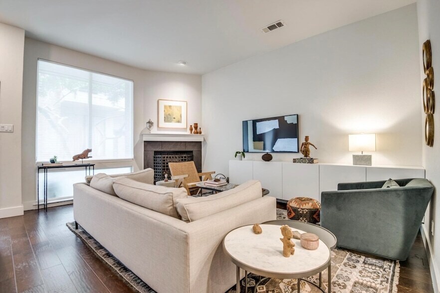 Photo - 3940 Buena Vista Street Unit 302C