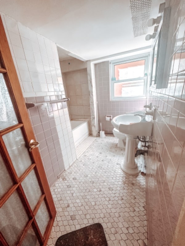 2236 Pearsall Ave, The Bronx, NY 10469 House Rental in The Bronx, NY