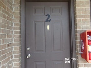 Building Photo - 5707 Lake Dr