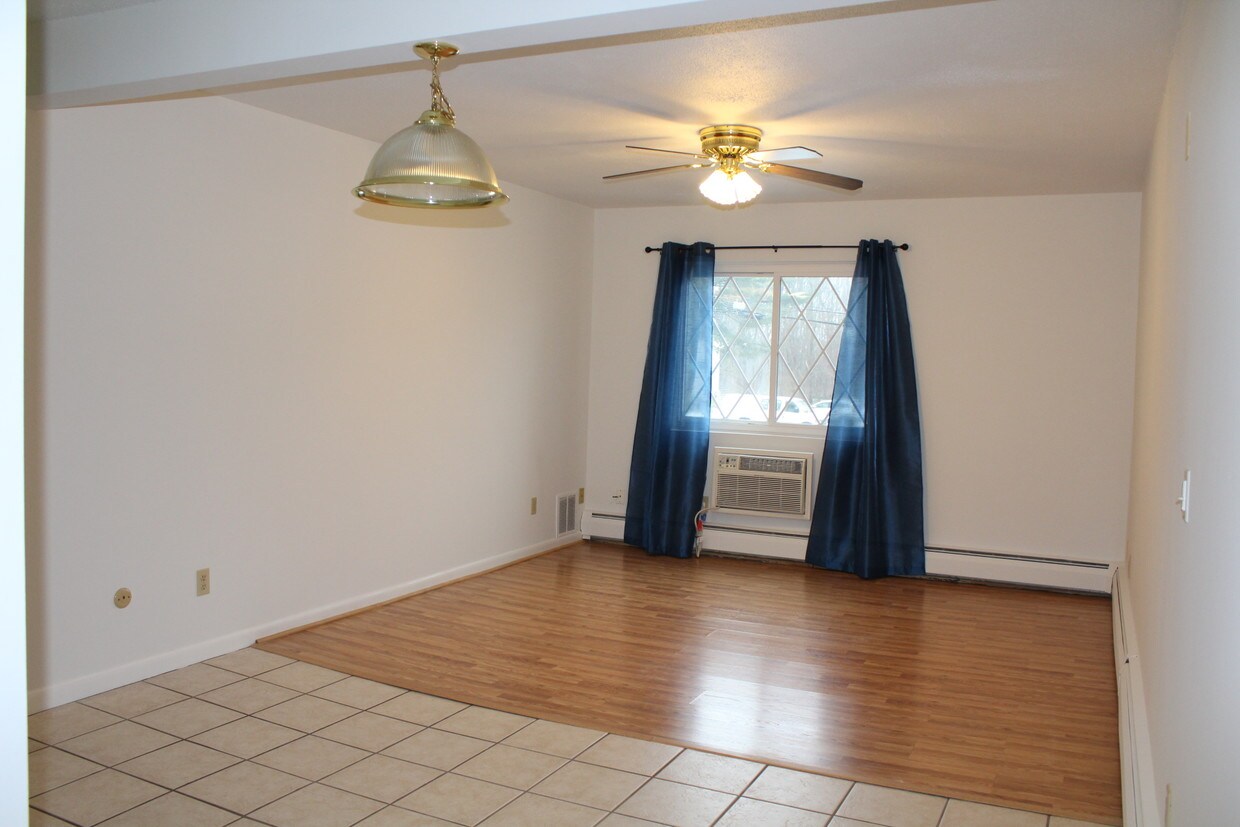 Living Room - 132 Hoffman Ave