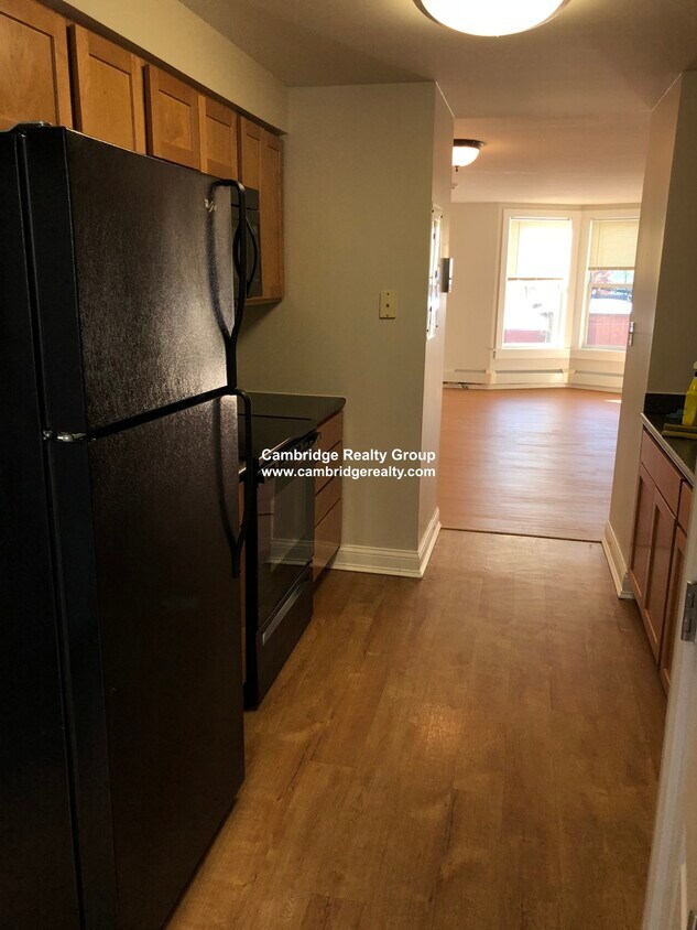 Primary Photo - 1 Brookline Pl