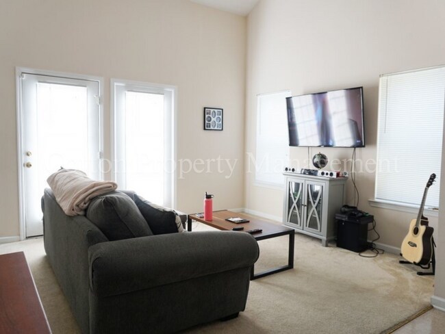 Foto del edificio - 3BR/2BA Townhouse - In Midtown Wilmington ...