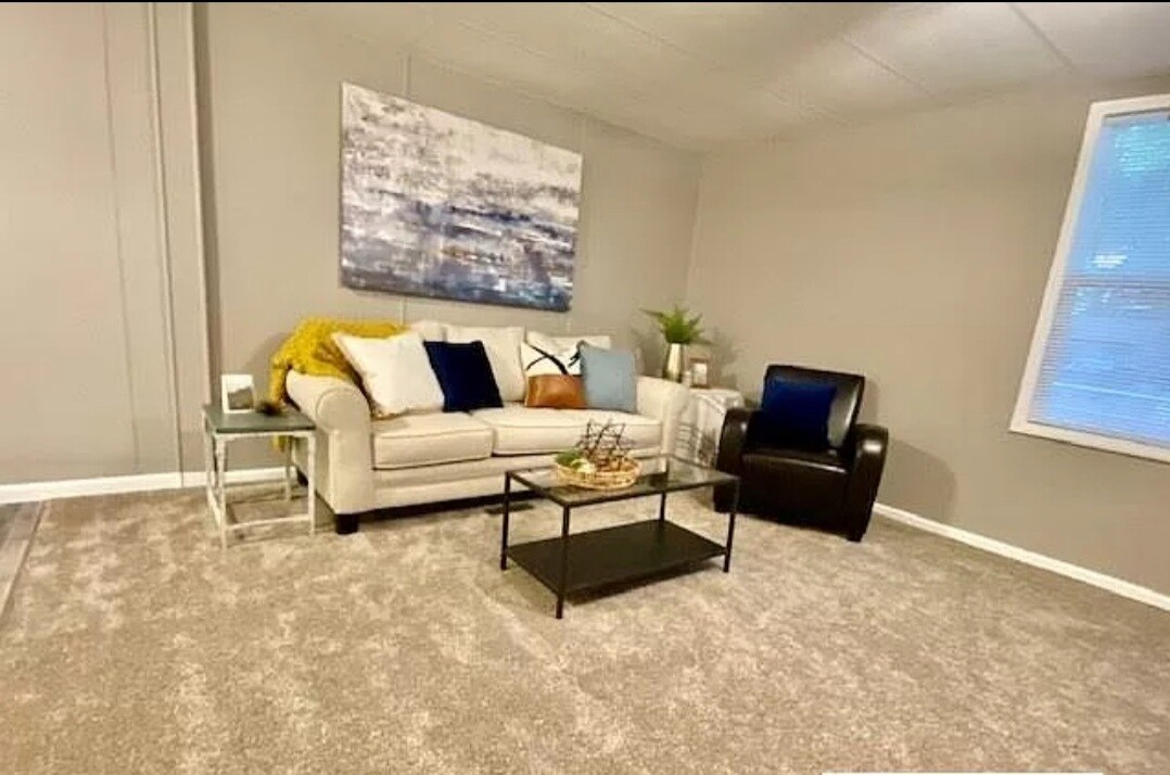 Foto principal - 535 F St