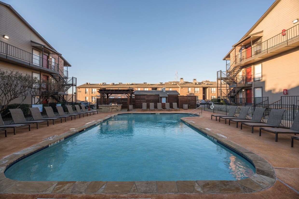 The Edge Apartments Dallas, TX