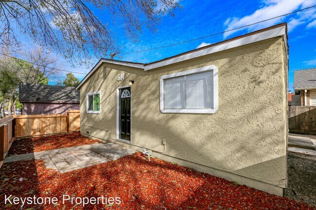 Building Photo - 2 br, 1 bath House - 614 D Street