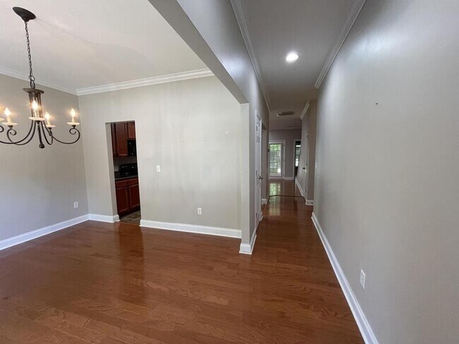 Building Photo - 159 Trailside Lane - 1