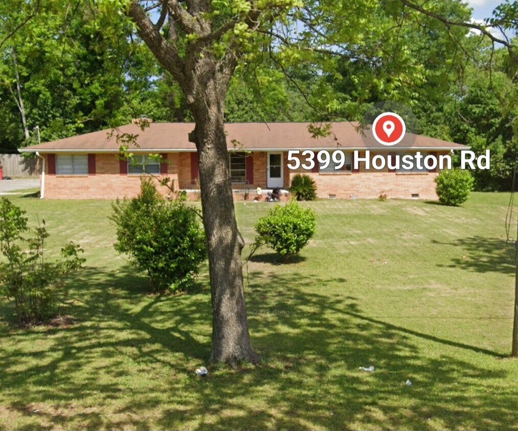 5399 Houston Rd, Macon, GA 31216 House Rental in Macon, GA