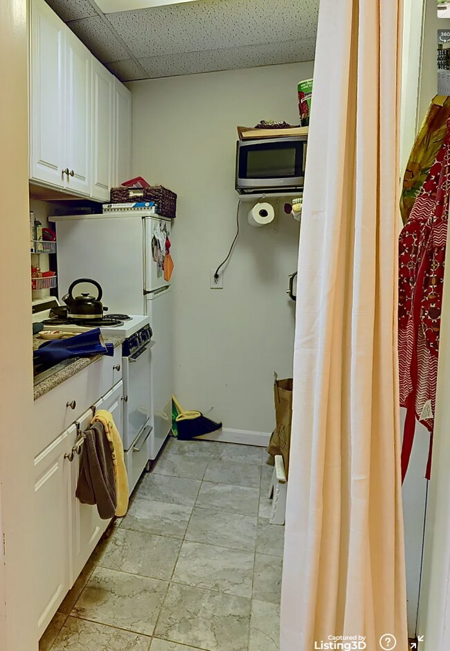 Foto del edificio - 1061 Beacon St