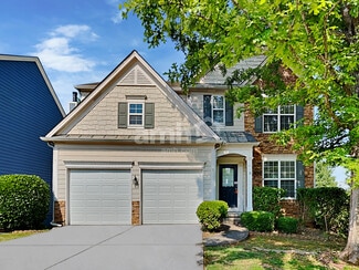 Building Photo - 3695 Moor Pointe Dr