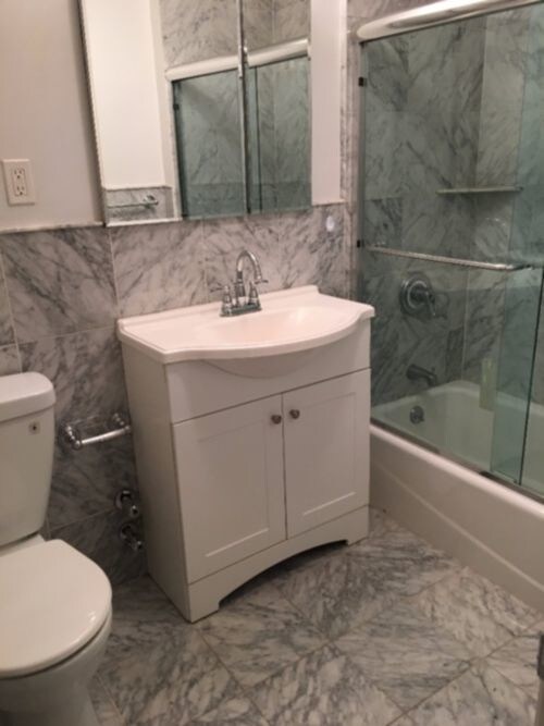 Building Photo - 416 W 56th St