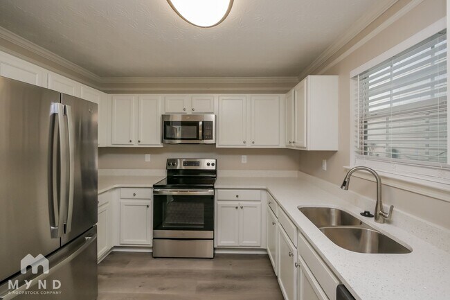 Building Photo - 11223 James Madison Dr