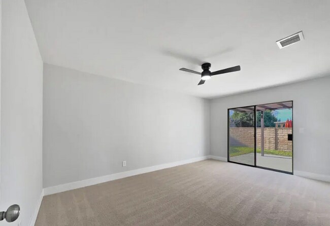 Foto del edificio - 25443 Vía Labrada