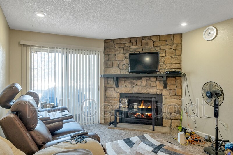 Primary Photo - 14172 E Colorado Dr