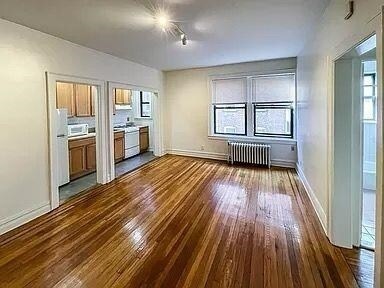 Foto del edificio - 56 Glenwood Ave