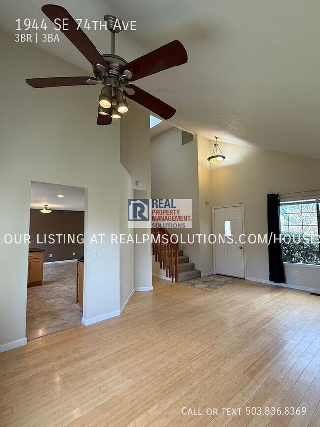 Building Photo - 1944 SE 74th Ave