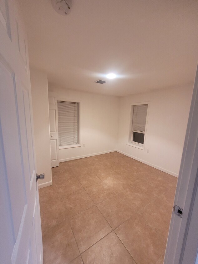 322 Sumner Ave Unit 5, Seaside Heights, NJ 08751 Apartments in