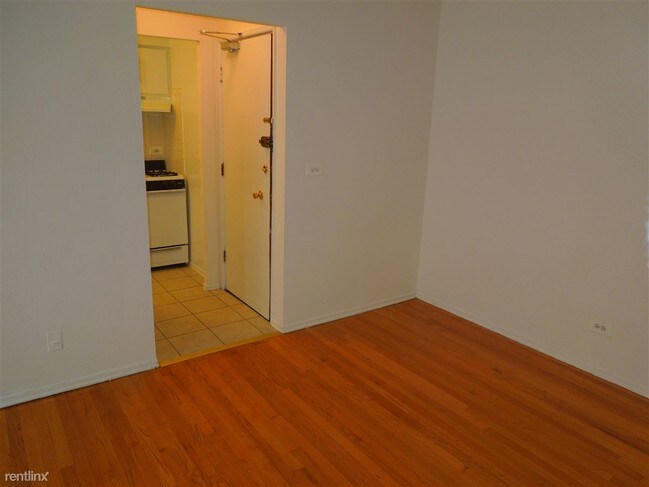 Foto del edificio - 514 W Barry Ave