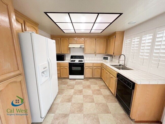 Foto del edificio - 2331 Cresthaven St
