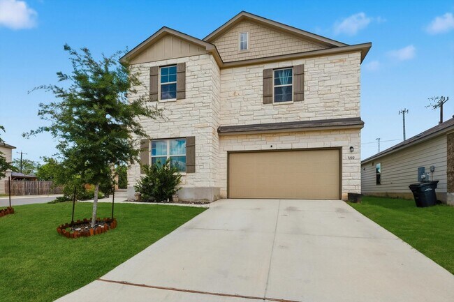Foto del edificio - Bright & Airy Living Near Lackland AFB