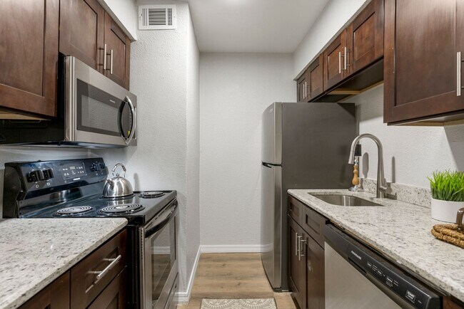 Interior Photo - Stonebrook Gated Community