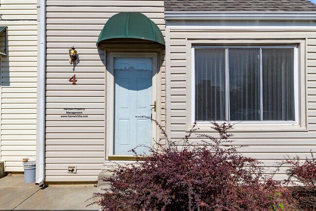 Building Photo - 9242 E Funston Ct