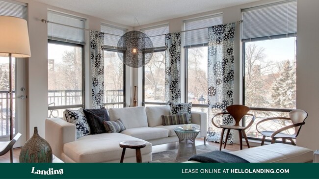 Foto del edificio - 1367 Willow St