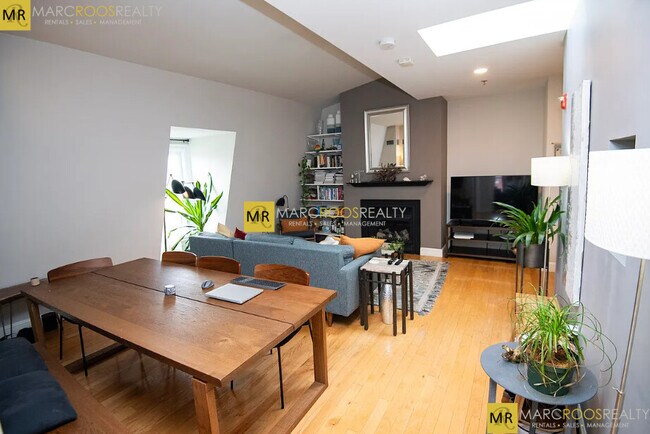 Foto del edificio - 1595 Washington St