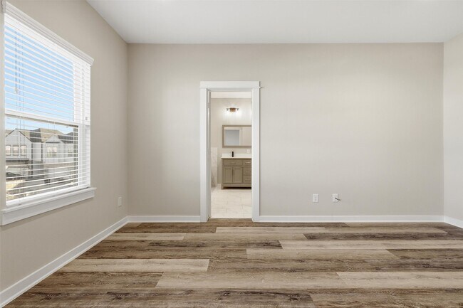 Foto del edificio - 417 Stonework Sage Ln