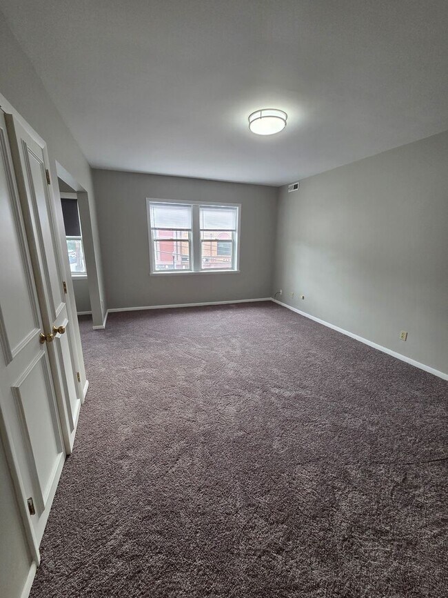 Foto del edificio - 5736 Hobart St