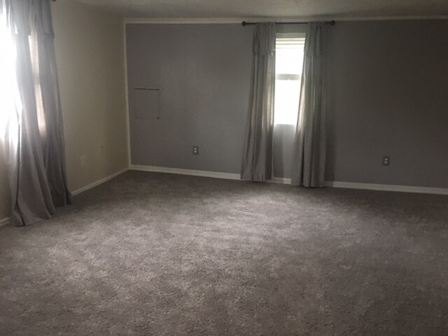 Living Room - 840 Gill Hall Rd