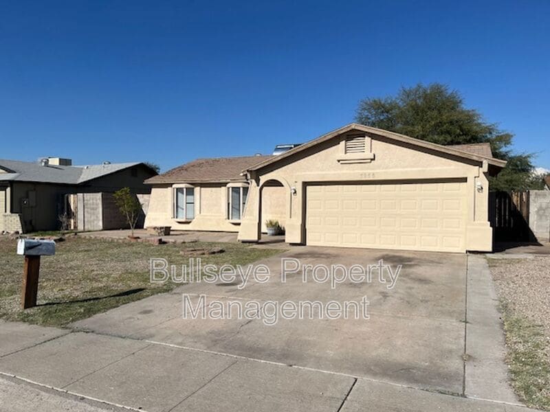 Foto principal - 7956 W Mariposa Dr