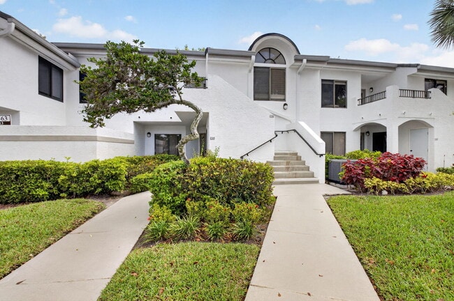 Foto del edificio - 7563 Glendevon Ln
