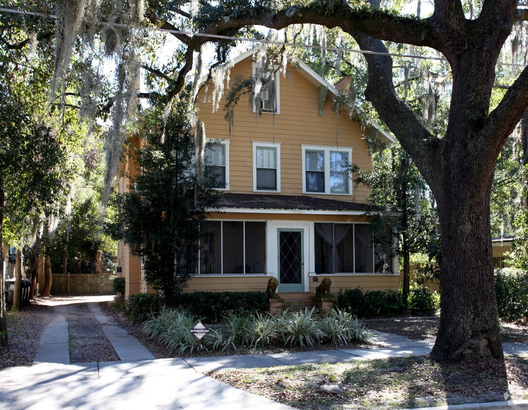 808 E Livingston St, Orlando, FL 32803 Apartments in Orlando, FL