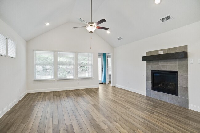 Building Photo - 239 Tallgrass Dr