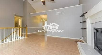 Building Photo - 3 Bed / 2 Bath Home in Raymore!! Available...