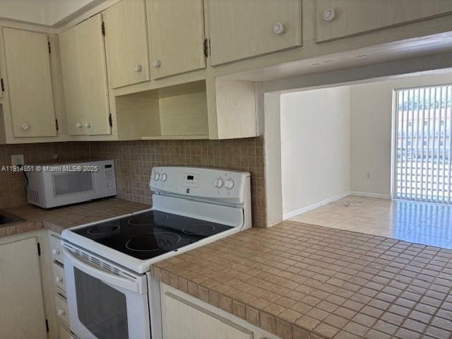 Foto del edificio - 20200 NE 27th Ct