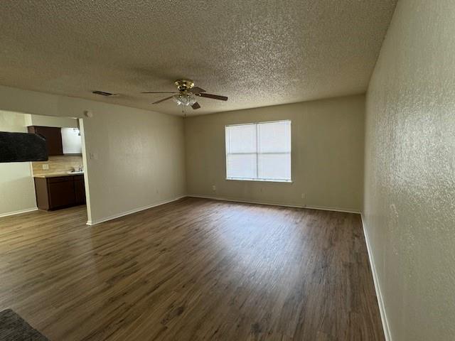 Building Photo - 1051 Cottonwood Trail