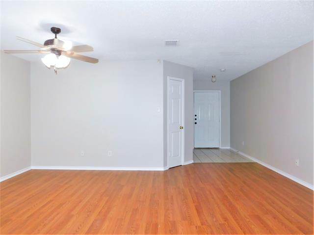 Building Photo - 8409 Swan Park Dr