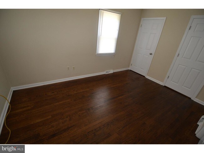 Building Photo - 317 Fetter Ave