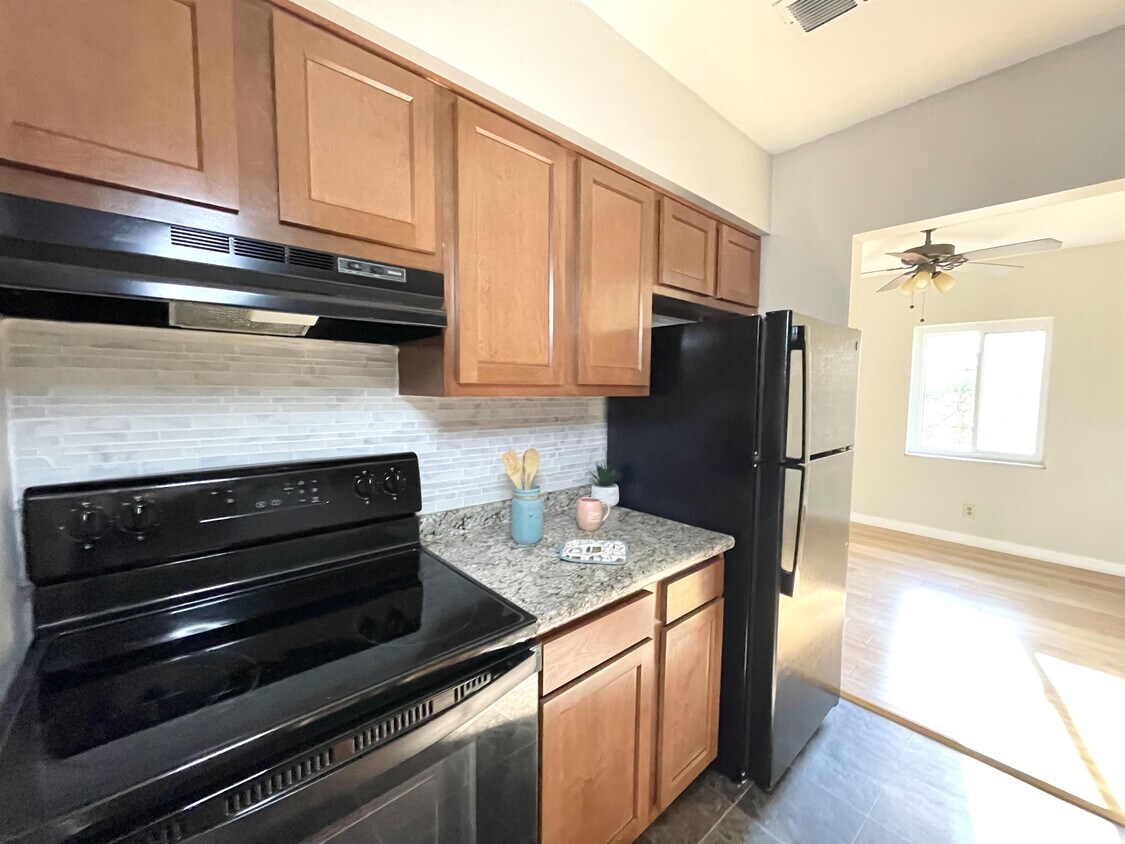 5140 E Willock Rd Unit 514006, Baldwin, PA 15236 Room for Rent in