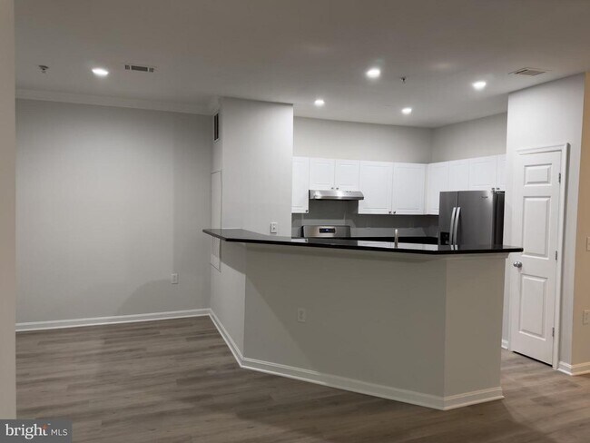 Foto del edificio - 11345 Aristotle Dr