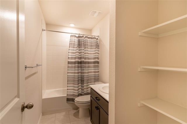 Building Photo - 3323 Everly Dr