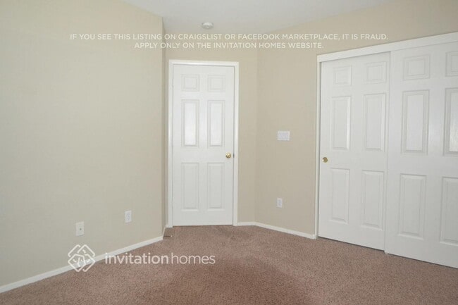 Foto del edificio - 6181 Arlington Ash St