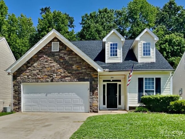 Building Photo - 205 Marino Pl
