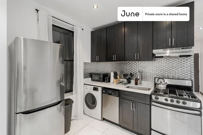 Foto del edificio - Room in Shared 3 bed/1 bath home in Upper West Side