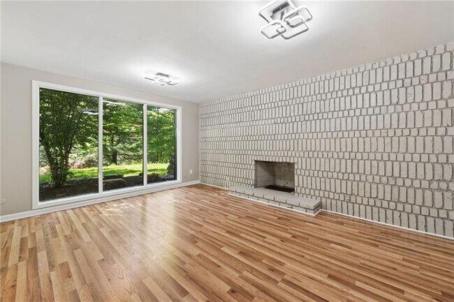 Foto del edificio - 2317 Marbury Rd